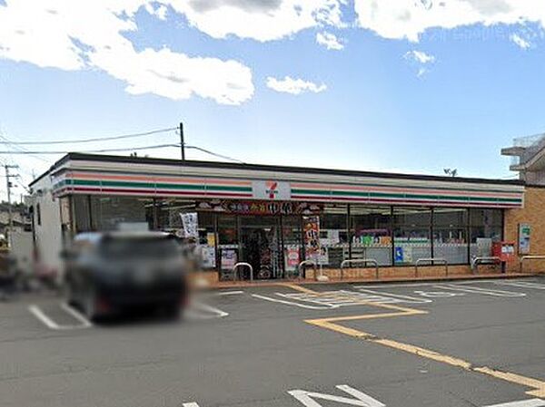 コンビニ 200m セブン-イレブン 所沢小手指ケ原店