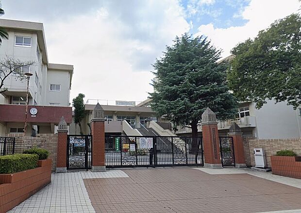 中学校 1291m さいたま市立南浦和中学校
