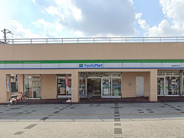 コンビニ 500m ファミリーマート南桜井駅北口店