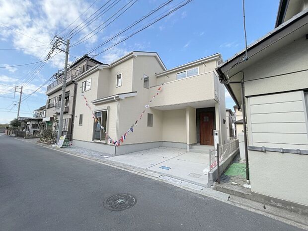 たっぷりの陽光と心地よい風が舞い込む住まい 