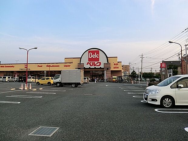 スーパー 785m ベルク戸田中町店