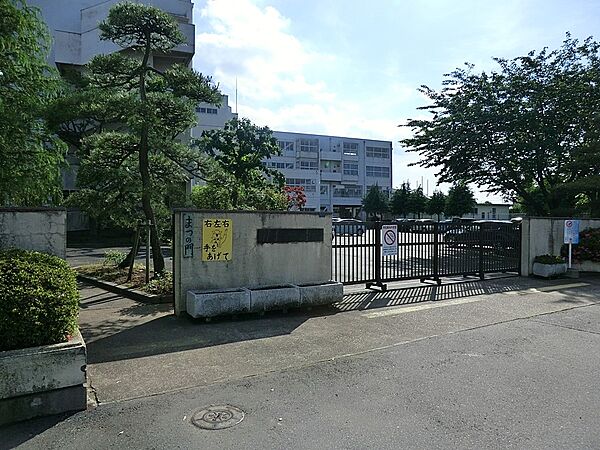 小学校 1267m 久喜市立本町小学校