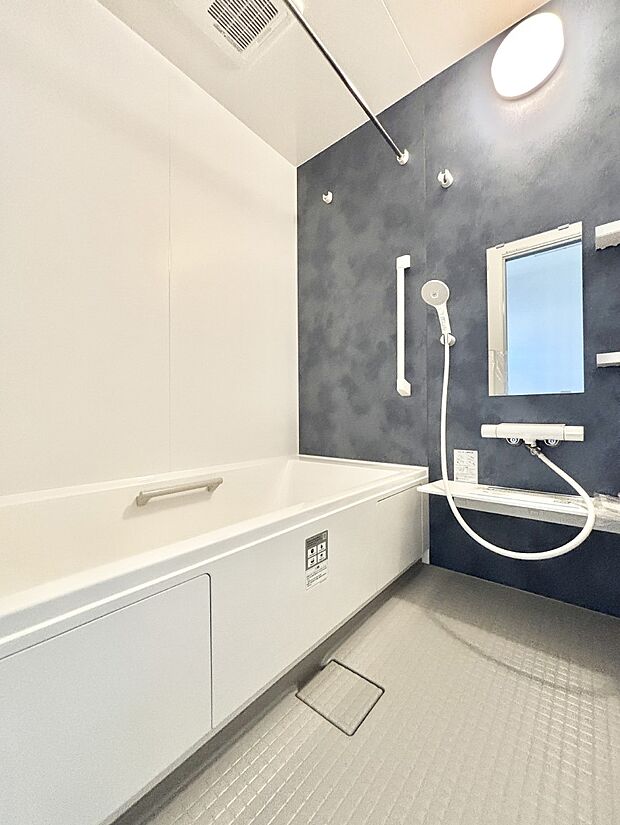 一日の疲れを癒やす大切なバスタイム。ゆっくりとお風呂を楽しんで疲れをとりたいですね！  