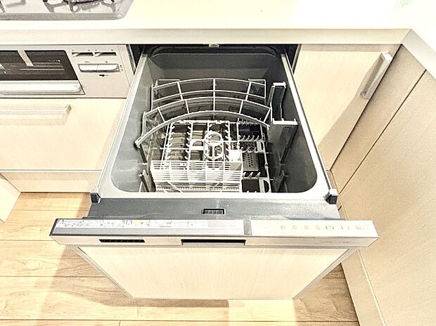 面倒なお片づけは食洗機にお任せ!家事の負担が減って、時間にも気持ちにもゆとりができます。