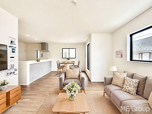 開放感を感じながら家族団らんが楽しめる2階リビング！※家具はCGです