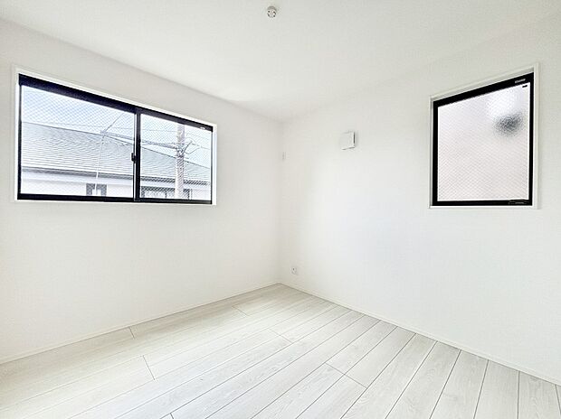 子供部屋にもおすすめな収納スペースたっぷりの居室