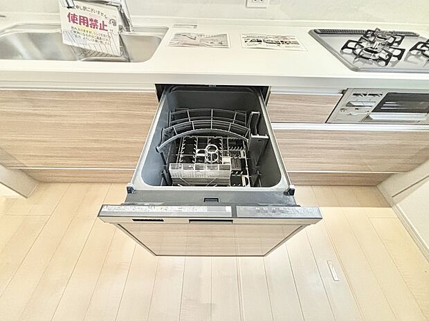 面倒なお片づけは食洗機にお任せ!家事の負担が減って、時間にも気持ちにもゆとりができます。