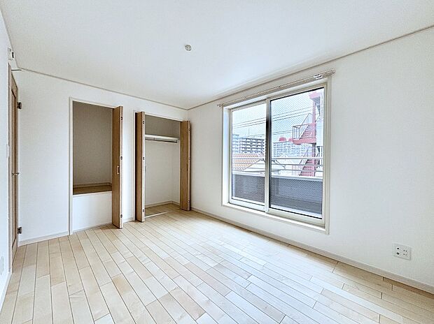 子供部屋にもおすすめな収納スペースたっぷりの居室