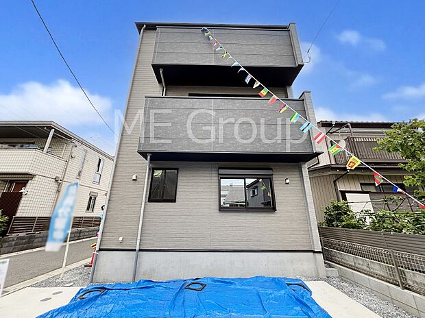 開放感溢れる2階リビングで家族団らんが楽しめるマイホーム!