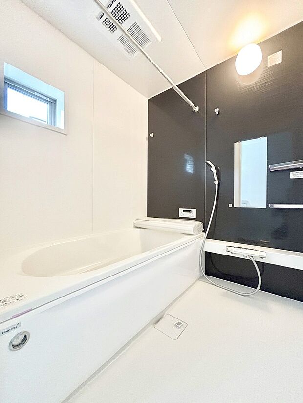 一日の疲れを癒やす大切なバスタイム。ゆっくりとお風呂を楽しんで疲れをとりたいですね！  