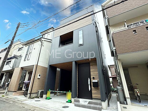 溢れる陽光でご家族の笑顔も輝く