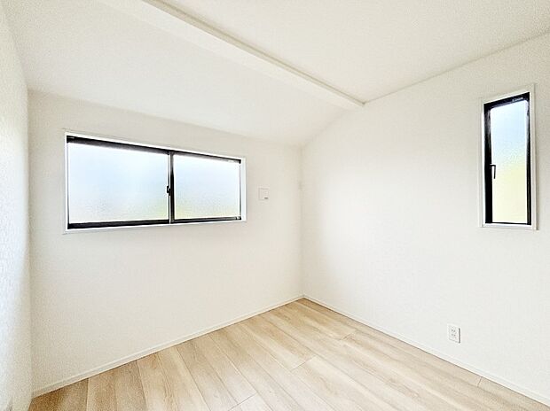 全居室2面採光&クローゼット付きです