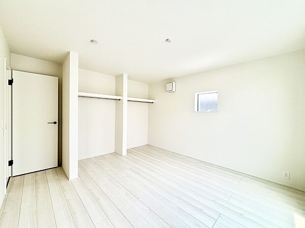 収納が充実しているので居住スペースを広々使えます