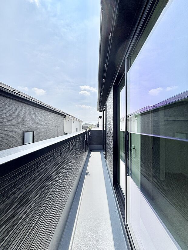 風通しの良いバルコニー