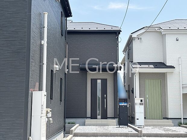 溢れる陽光でご家族の笑顔も輝く