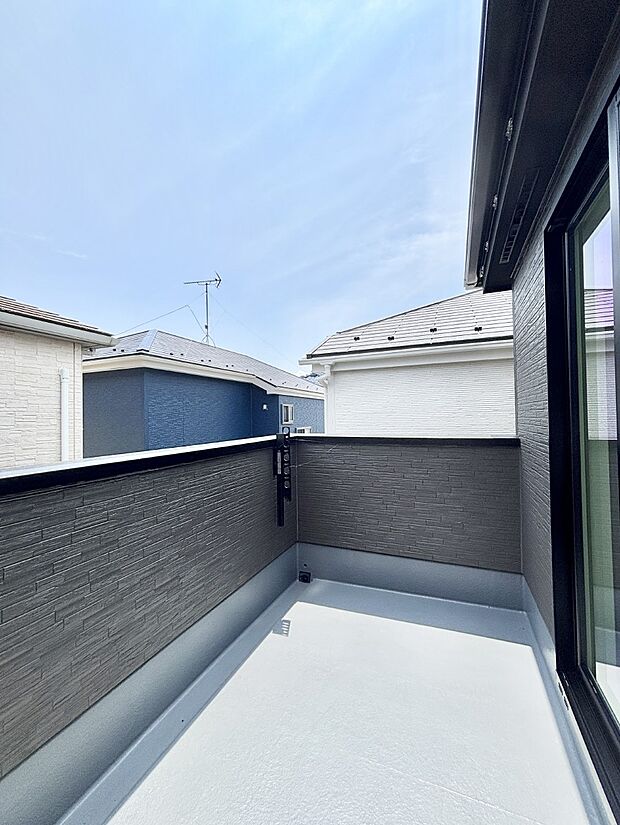 開放感あるルーフバルコニー