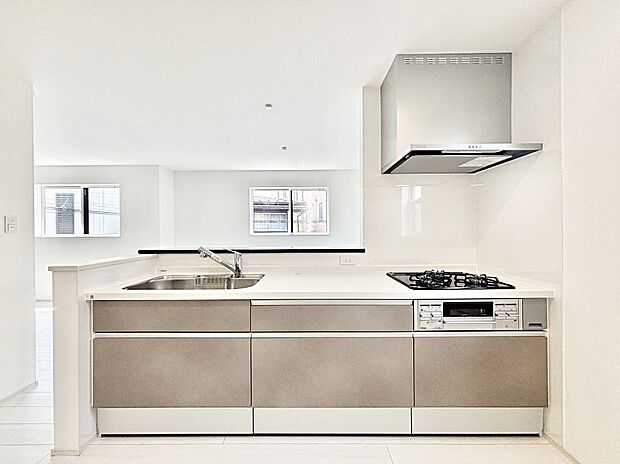 毎日使うキッチンだから、使いやすさ＆お手入れのしやすさにこだわりました。 