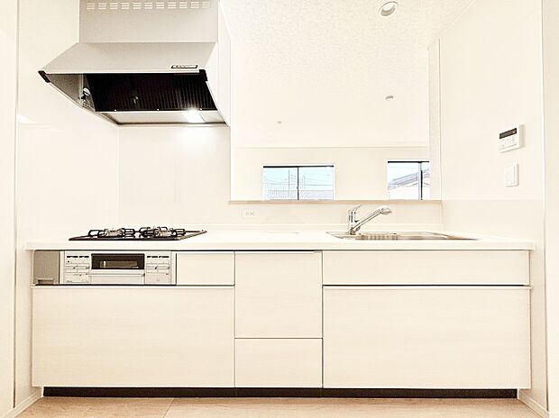 ゆとりあるキッチンではご家族と楽しくお料理ができます。