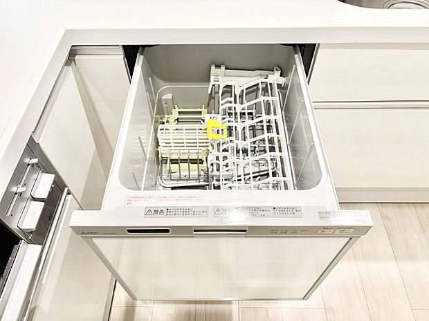 面倒なお片づけは食洗機にお任せ!家事の負担が減って、時間にも気持ちにもゆとりができます。