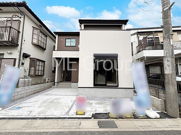 溢れる陽光でご家族の笑顔も輝く