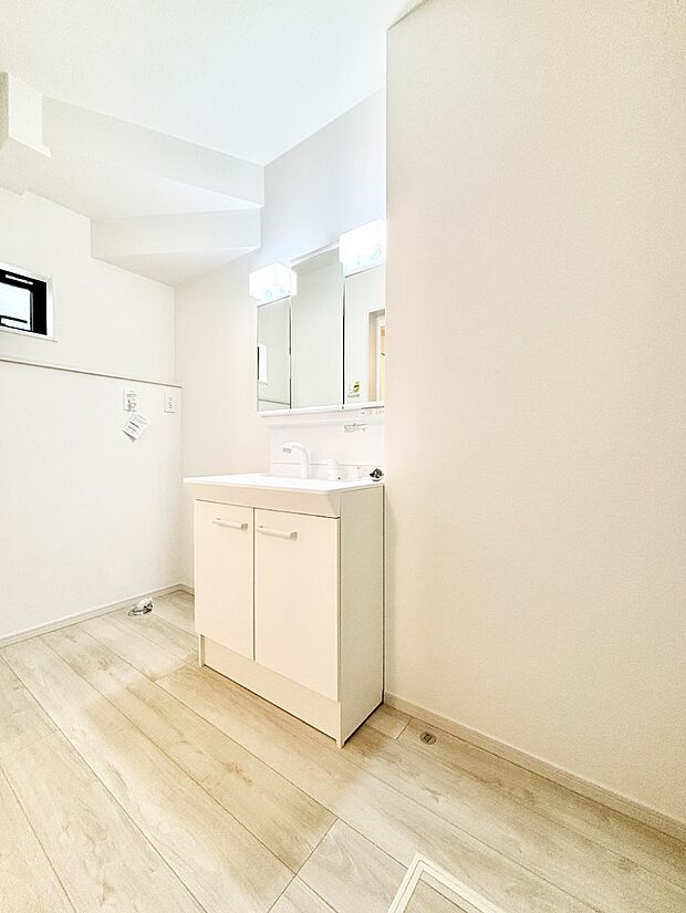 広々とゆとりのあるランドリースペース