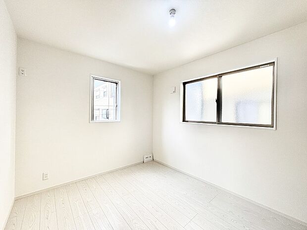 2面採光を確保した明るい空間。家族みんなが快適な暮らしを実現する設計です。