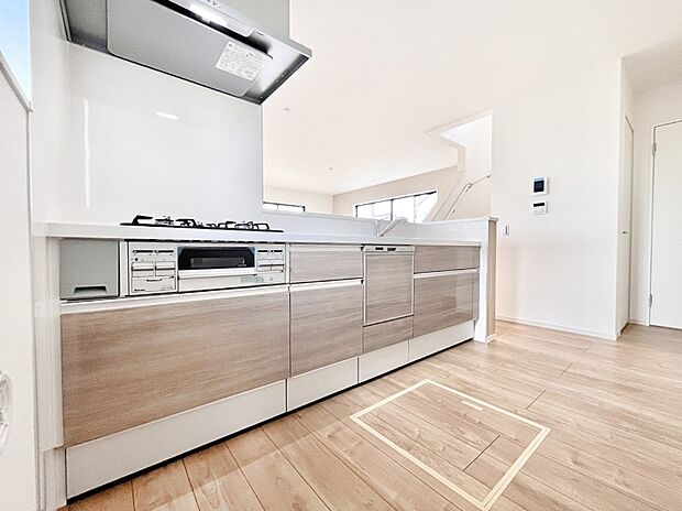 毎日使うキッチンだから、使いやすさ＆お手入れのしやすさにこだわりました。 