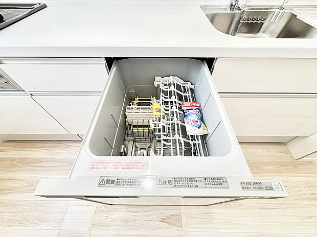 面倒なお片づけは食洗機にお任せ!家事の負担が減って、時間にも気持ちにもゆとりができます。