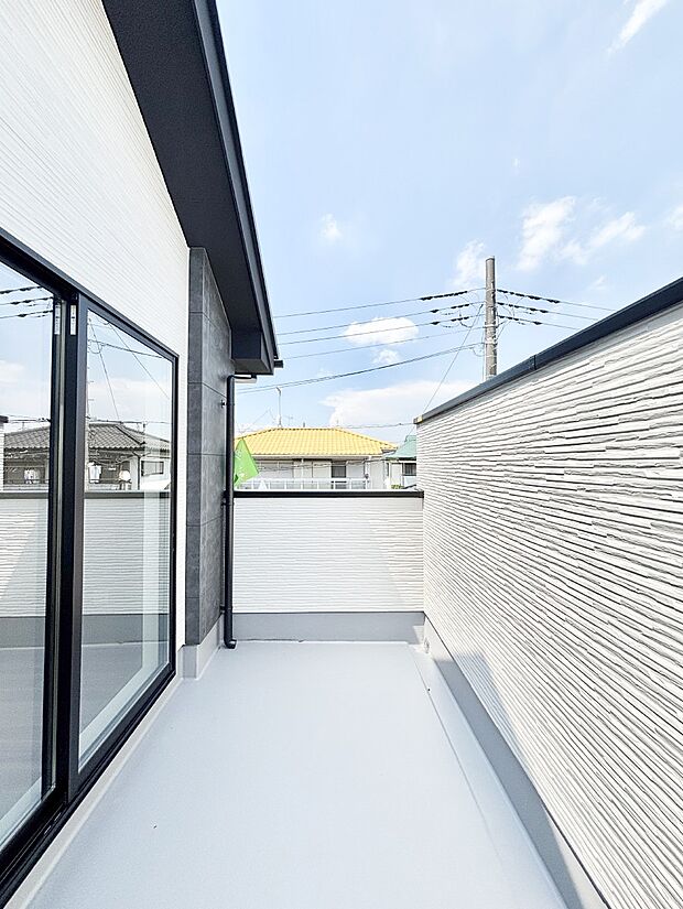 風通しの良いバルコニー