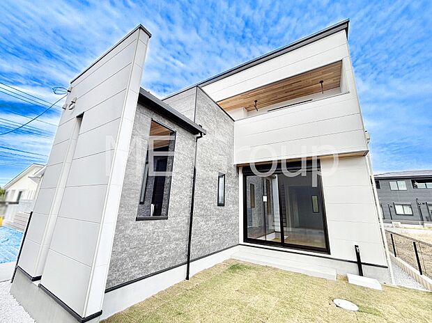 上質感あふれる外観デザイン。魅力の住まいを実現。