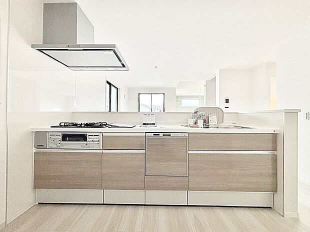 毎日使うキッチンだから、使いやすさ＆お手入れのしやすさにこだわりました。 