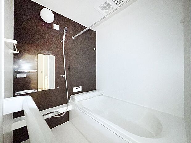 一日の疲れを癒やす大切なバスタイム。ゆっくりとお風呂を楽しんで疲れをとりたいですね！  