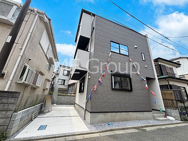 溢れる陽光でご家族の笑顔も輝く  