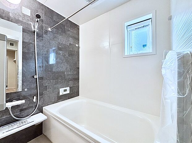 一日の疲れを癒やす大切なバスタイム。ゆっくりとお風呂を楽しんで疲れをとりたいですね！  