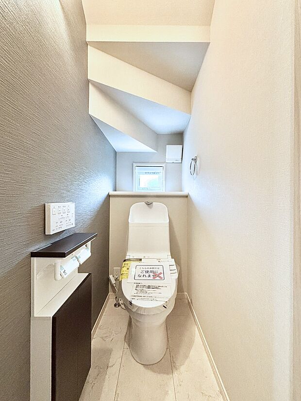 トイレは1階と2階それぞれに配置されていてとても便利です。 