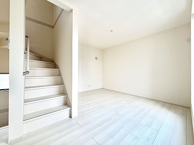 リビング階段が家族の笑顔と会話をつないでくれます  