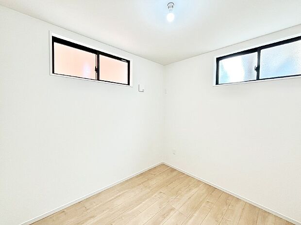 1階のサービスルームは個室として利用できます