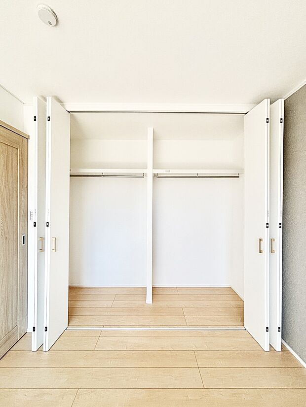 収納力あるクローゼット