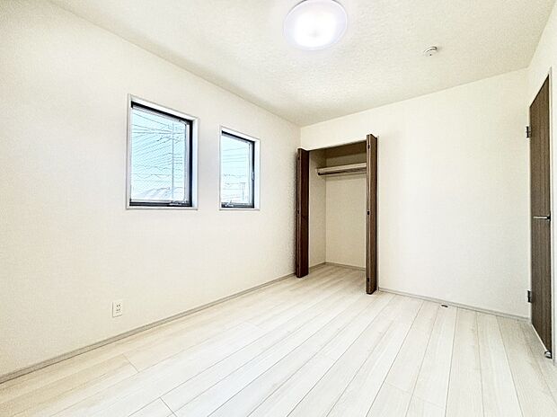 収納が充実しているので居住スペースを広々使えます