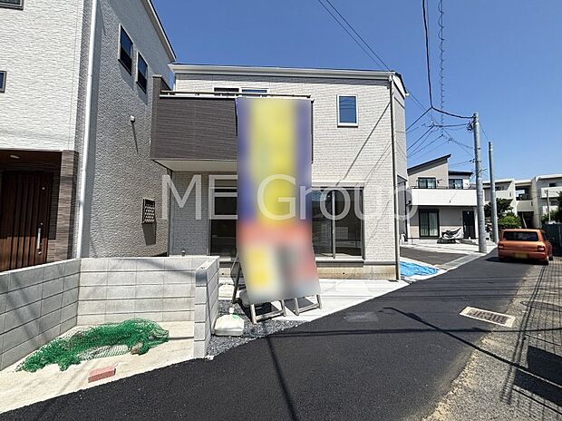 溢れる陽光でご家族の笑顔も輝く