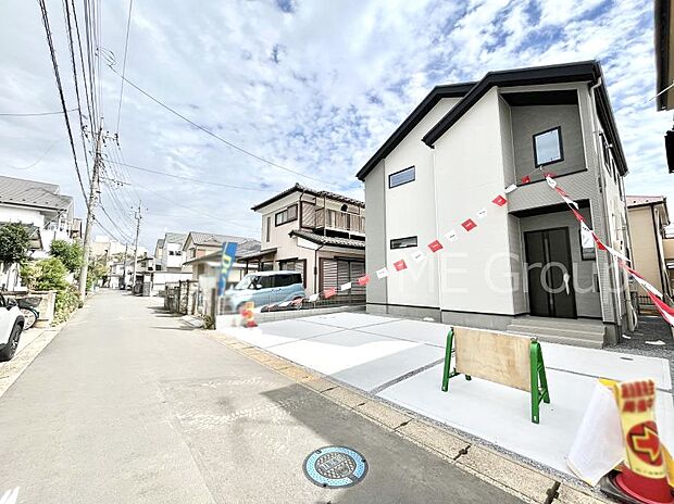 前面道路はきちんと整備されています