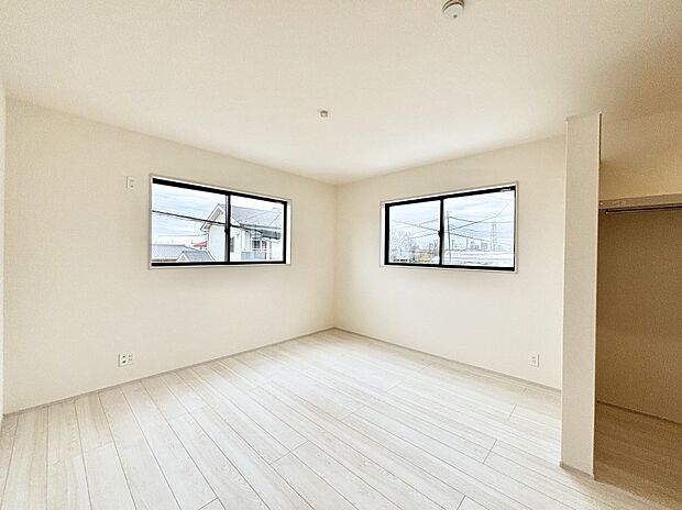 2面採光を確保した明るい空間。家族みんなが快適な暮らしを実現する設計です。