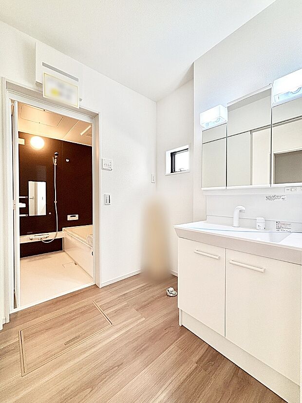 身支度もスムーズにおこなえる脱衣場