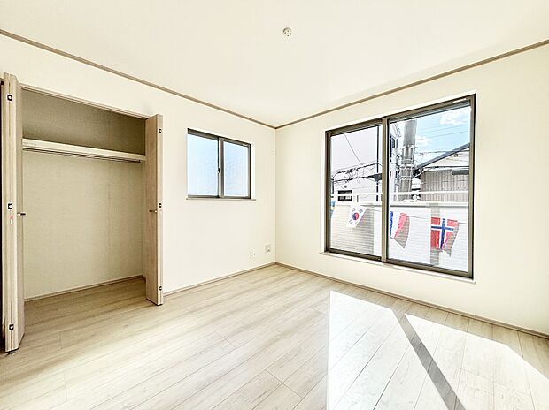 収納が充実しているので居住スペースを広々使えます