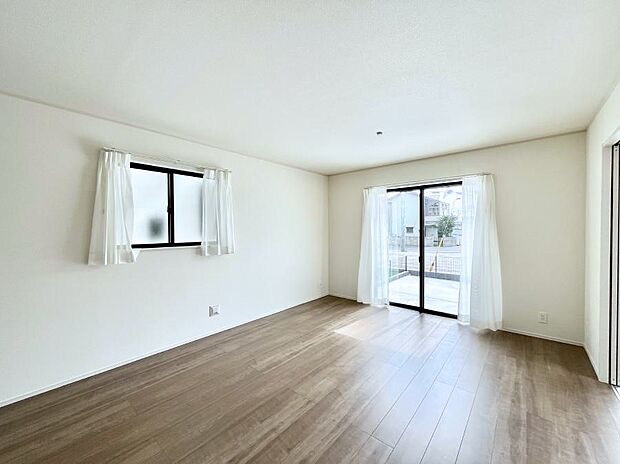 住む方の個性が引き出される、インテリアを考えるのが楽しみなリビングです！ 