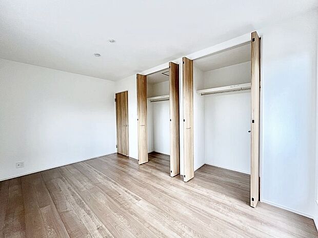 収納が充実しているので居住スペースを広々使えます