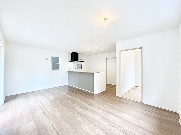 住む方の個性が引き出される、インテリアを考えるのが楽しみなリビングです!