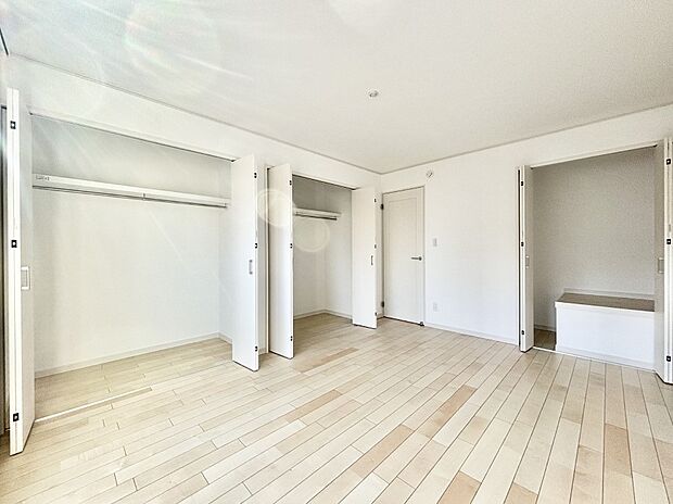 収納が充実しているので居住スペースを広々使えます