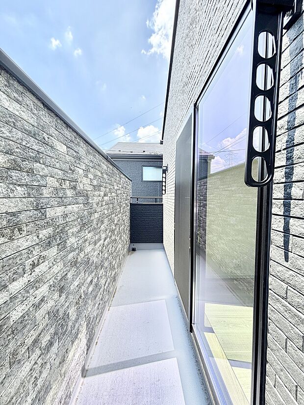 日当たり良好！お天気の良い日は洗濯物が早く乾きそう