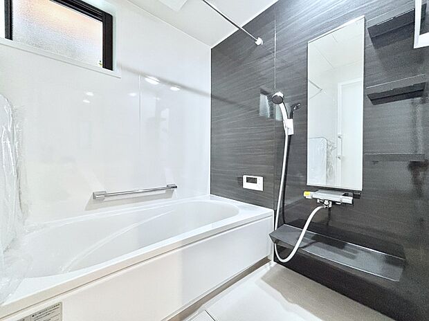 一日の疲れを癒やす大切なバスタイム。ゆっくりとお風呂を楽しんで疲れをとりたいですね！  